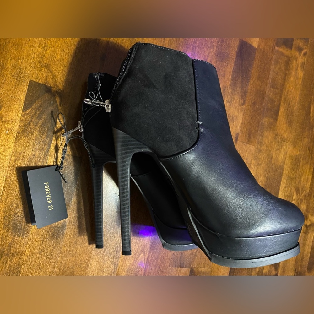 Forever 21 High Heeled Bootie